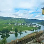 Hunsrueckglueck Am Schinderhannes-radweg * Lingerhahn