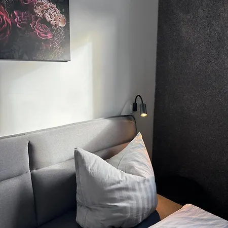 別荘 Hunsrueckglueck Am Schinderhannes-radweg *