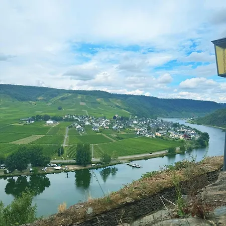 Hunsrueckglueck Am Schinderhannes-radweg * Lingerhahn