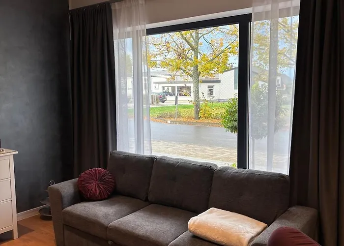 Hunsrueckglueck Am Schinderhannes-radweg Semesterbostad Lingerhahn